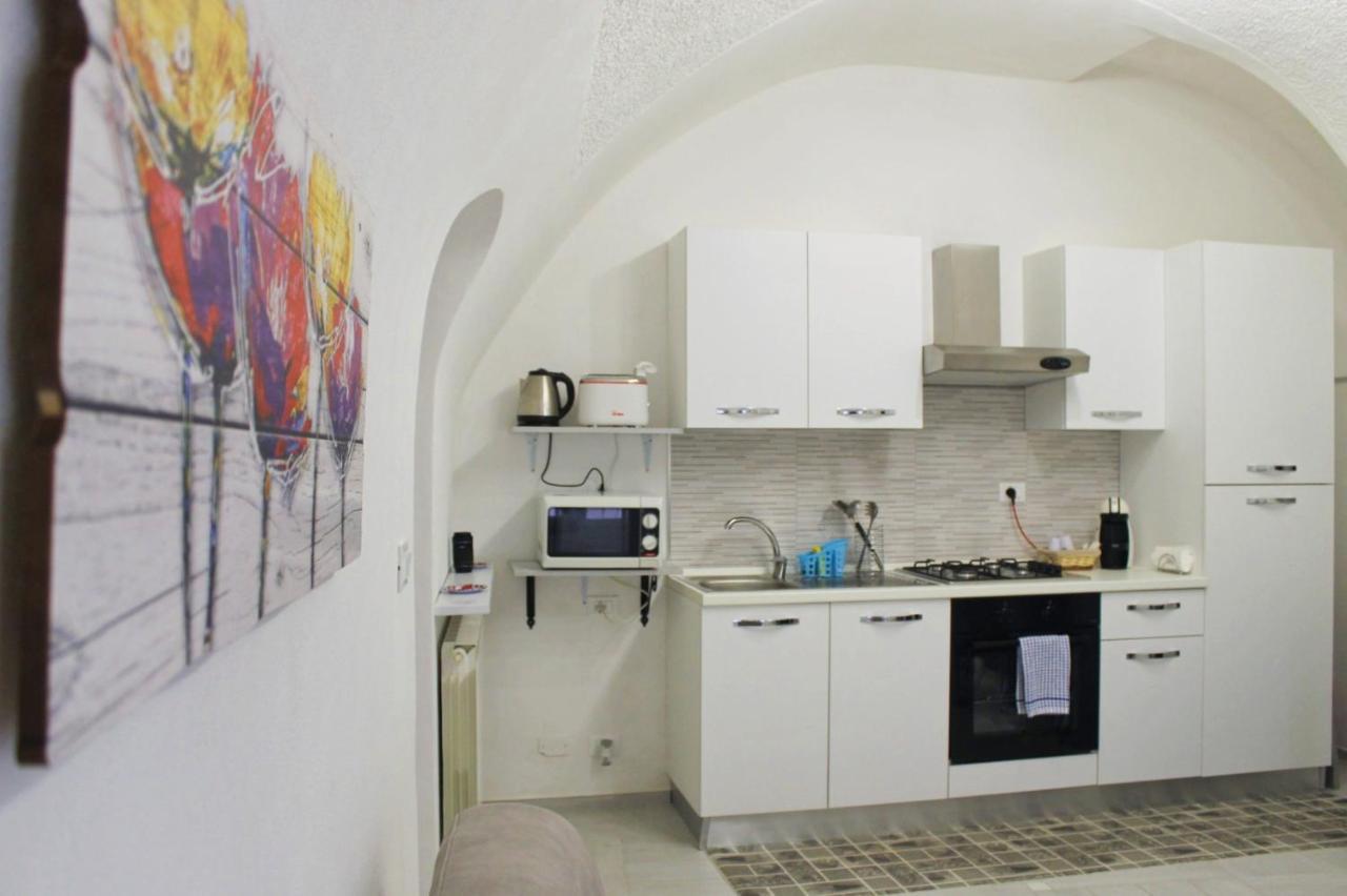 A Casa Di Fede Apartamento Dolceacqua Exterior foto